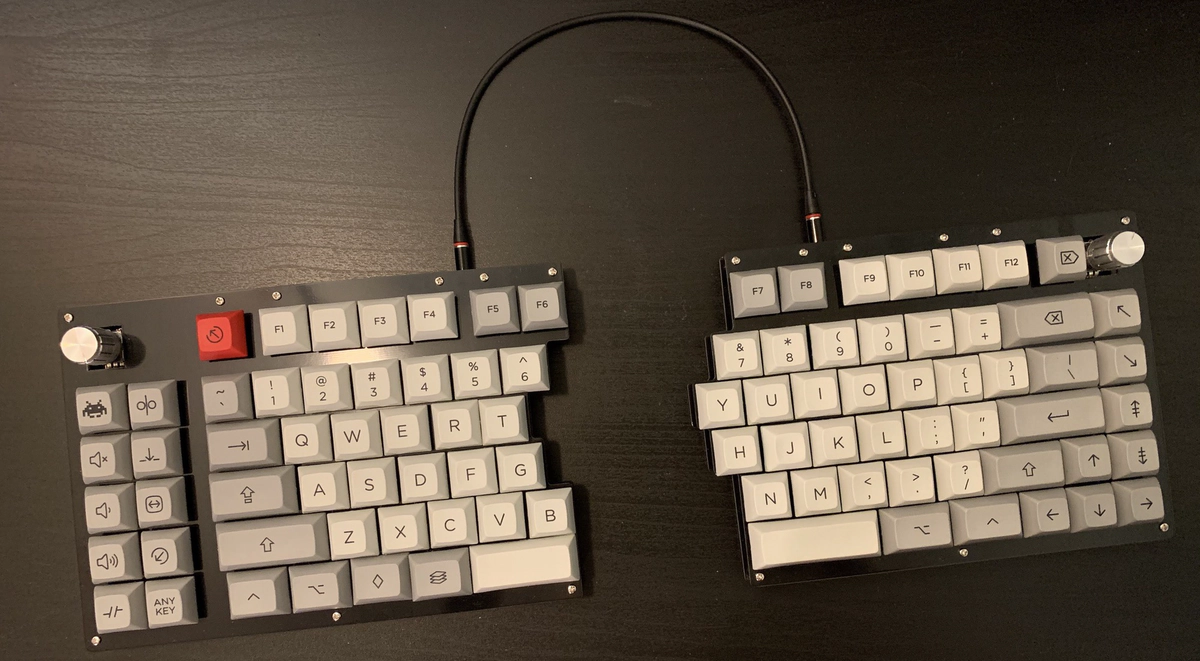 Sinc Split Mechanical Keyboard Build Log